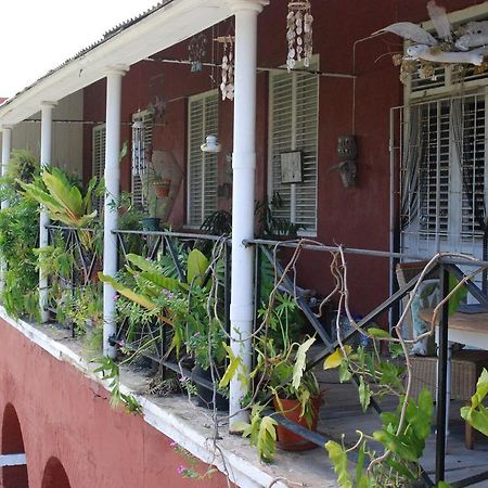 Charming Old World Apartment Bridgetown Exterior photo